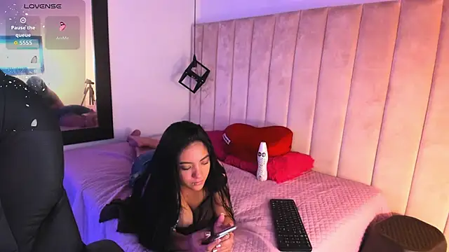 miichael black online show from 11.21.25