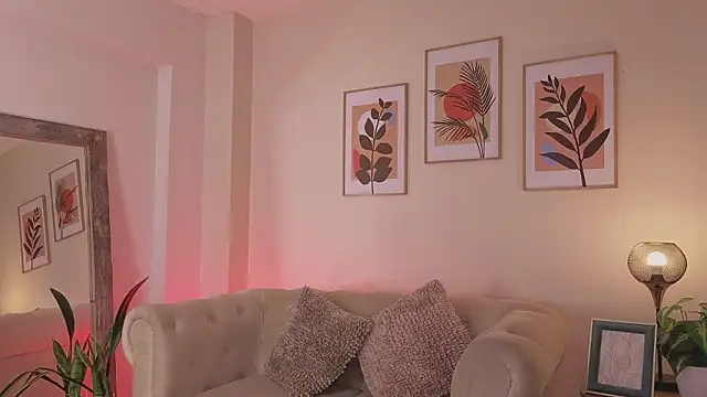 DahianaWalcott online show from 03.19.26