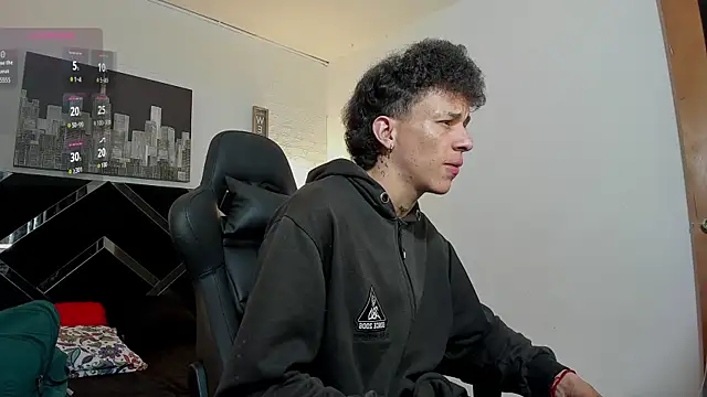 toyboys1 online show from 10.06.25