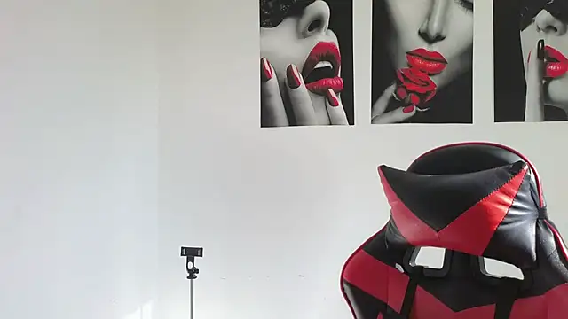 tammyandrade  online show from 07.10.26