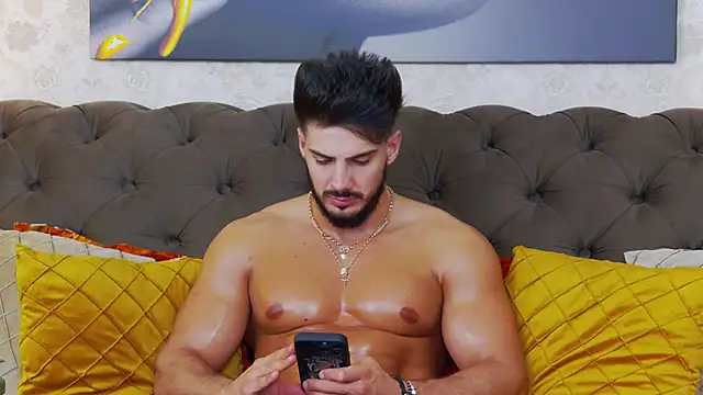 Snapshot of DustinKeent chatting on 01.08.25 DustinKeent online show from 01.08.25