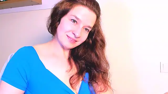 Clear Angel online show from 11.21.25