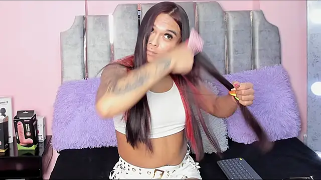 karol noa online show from 02.25.25