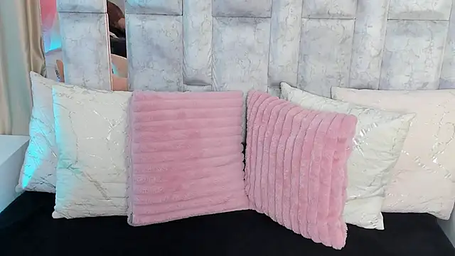 karol noa online show from 09.26.25