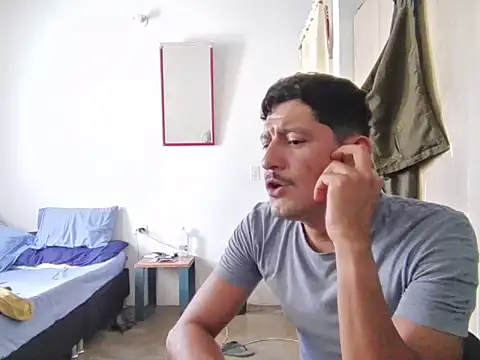 Snapshot of 2020dastan chatting on 11.08.25 2020dastan online show from 11.08.25