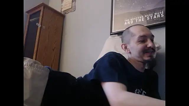 Snapshot of VanceFontaine chatting on 10.10.25 VanceFontaine online show from 10.10.25