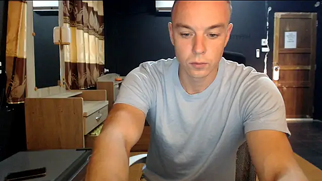 Snapshot of heilgarbest chatting on 04.03.26 heilgarbest online show from 04.03.26