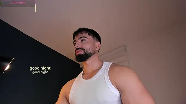 Snapshot of edrick_walton1 chatting on 10.15.25 edrick walton1 online show from 10.15.25