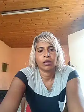 Goodgirlsue 77 online show from 02.24.25