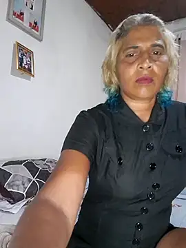 Goodgirlsue 77 online show from 02.25.26