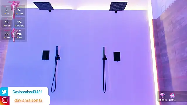 Maisondavis  online show from 12.04.24