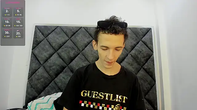 Maisondavis  online show from 12.16.24