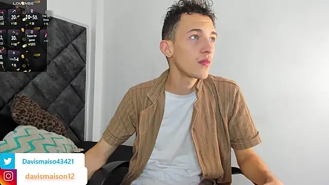 Maisondavis  online show from 01.11.25