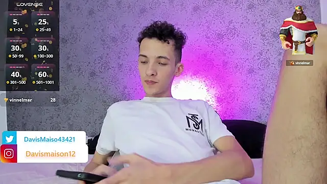 Maisondavis  online show from 02.27.25