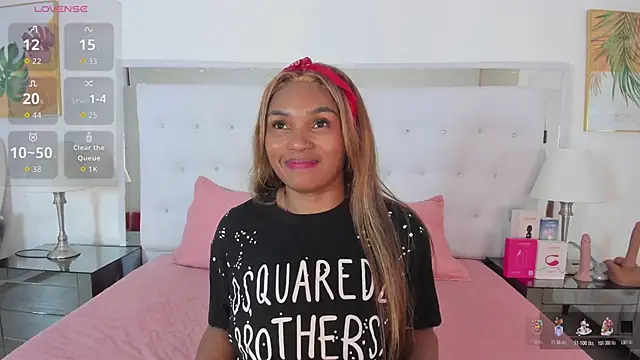 Isla Scott online show from 03.12.26