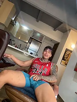 Dominiofit online show from 12.19.25