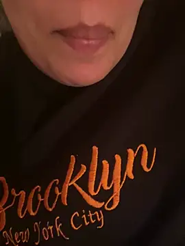 Snapshot of Samarr_9and chatting on 02.17.25 Samarr 9and online show from 02.17.25