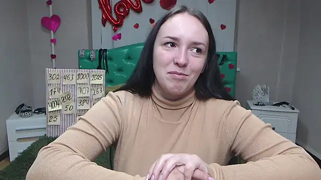 IsabelBlackberry online show from 09.28.25