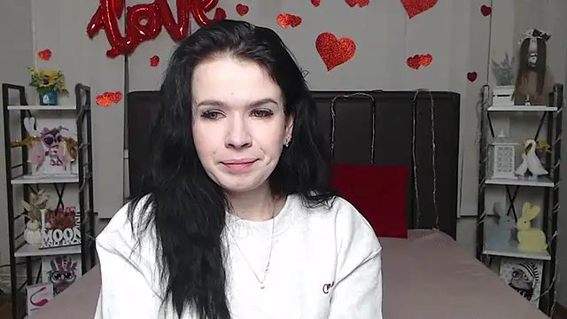 Snapshot of JasmineKouch chatting on 02.01.26 JasmineKouch online show from 02.01.26