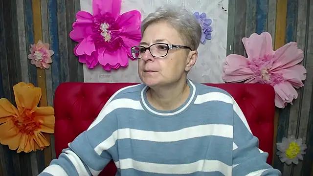 EmiliaGree online show from 10.17.25