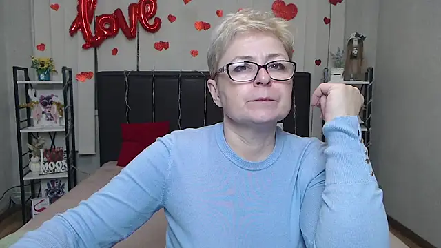 EmiliaGree online show from 02.03.26