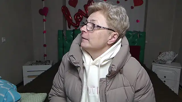 EmiliaGree online show from 02.06.26