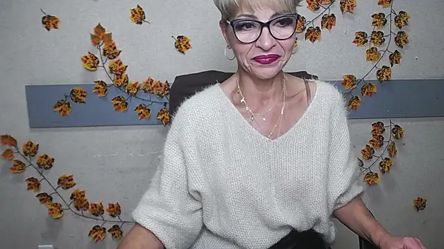 EllaBonito online show from 12.08.24