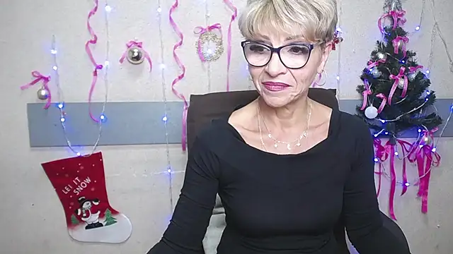 EllaBonito online show from 12.19.24