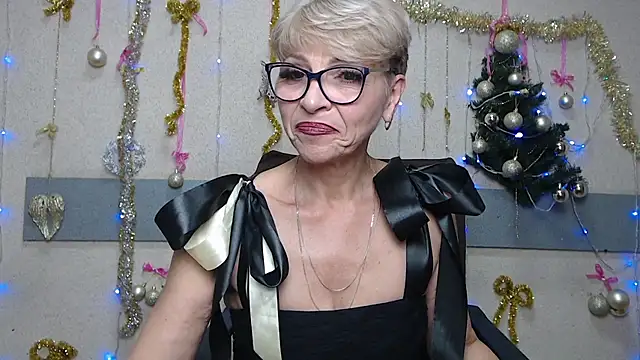 EllaBonito online show from 12.16.25