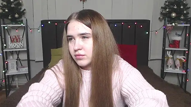 LauraHlot online show from 01.15.25