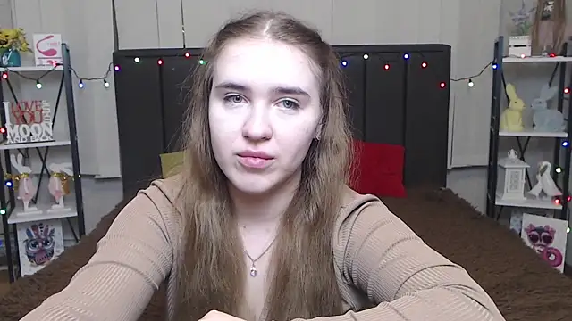 LauraHlot online show from 01.27.25