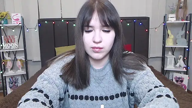 LauraHlot online show from 01.29.25