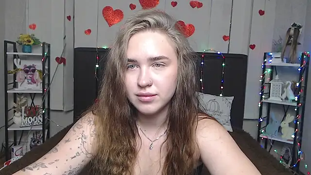 Snapshot of LauraHlot chatting on 07.12.26 LauraHlot online show from 07.12.26