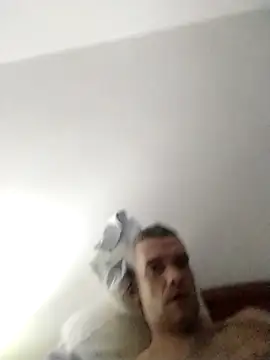 Snapshot of michbuk chatting on 09.16.25 michbuk online show from 09.16.25