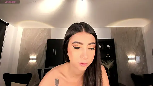 ValeriaVelvet online show from 10.13.25