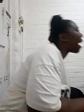 Thickchocolatex2 online show from 03.05.26