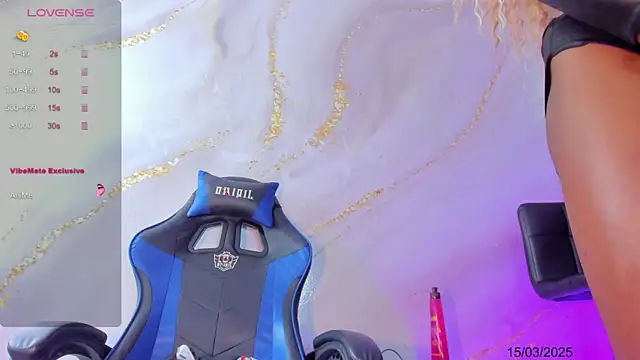 Snapshot of Karla-Ebony chatting on 03.15.25 Karla-Ebony online show from 03.15.25