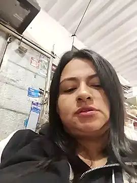 Linda Lars online show from 02.04.25