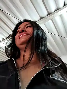 Linda Lars online show from 02.06.25