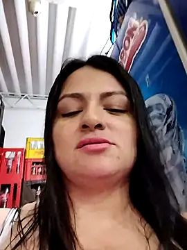 Linda Lars online show from 02.26.25