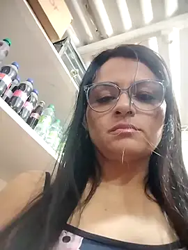 Linda Lars online show from 10.25.25