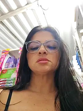 Linda Lars online show from 12.20.25