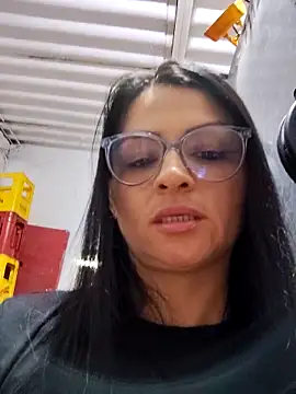 Linda Lars online show from 04.14.26