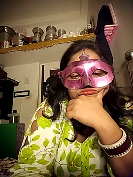 Snapshot of Ayesha-Baby chatting on 10.22.25 Ayesha-Baby online show from 10.22.25