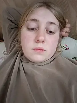 Snapshot of AnastasiaSky19 chatting on 11.20.25 AnastasiaSky19 online show from 11.20.25