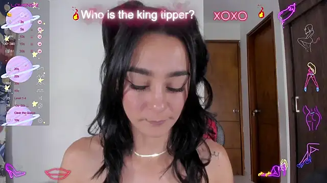 Snapshot of serafelle chatting on 01.18.25 serafelle online show from 01.18.25