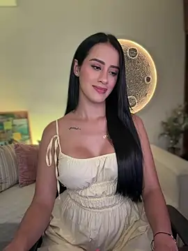 SarahhSmitth1 online show from 07.06.26