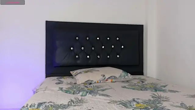 Adele Rush online show from 02.12.26