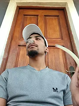 29YOURZ 28  online show from 10.12.25