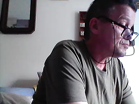 Snapshot of Bigpenis6y chatting on 04.27.26 Bigpenis6y online show from 04.27.26